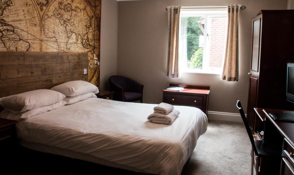 The Jacobean Hotel Coventry Extérieur photo